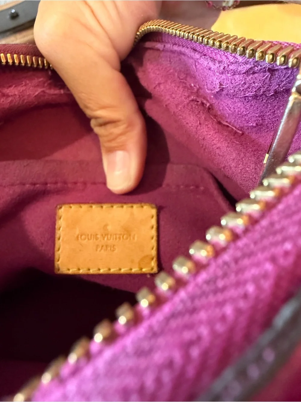 Louis Vuitton Pallas BB - Fuchsia interior